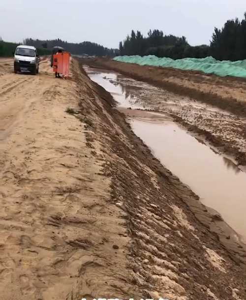 宣城泾县河道降水